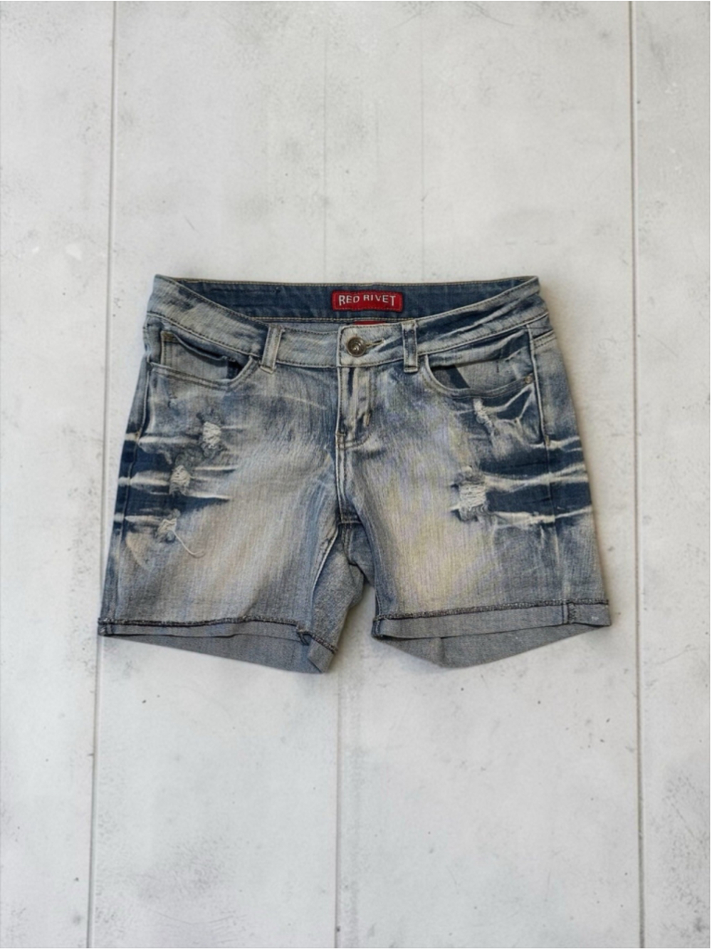 Red Rivet Distressed Denim Shorts Junior Womens 7 Blue Cuffed Hem Destructed